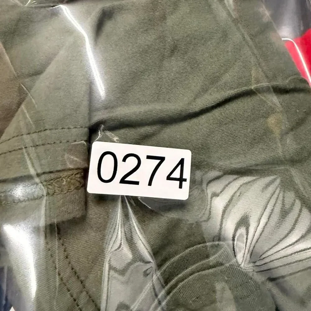 Levis levi olive